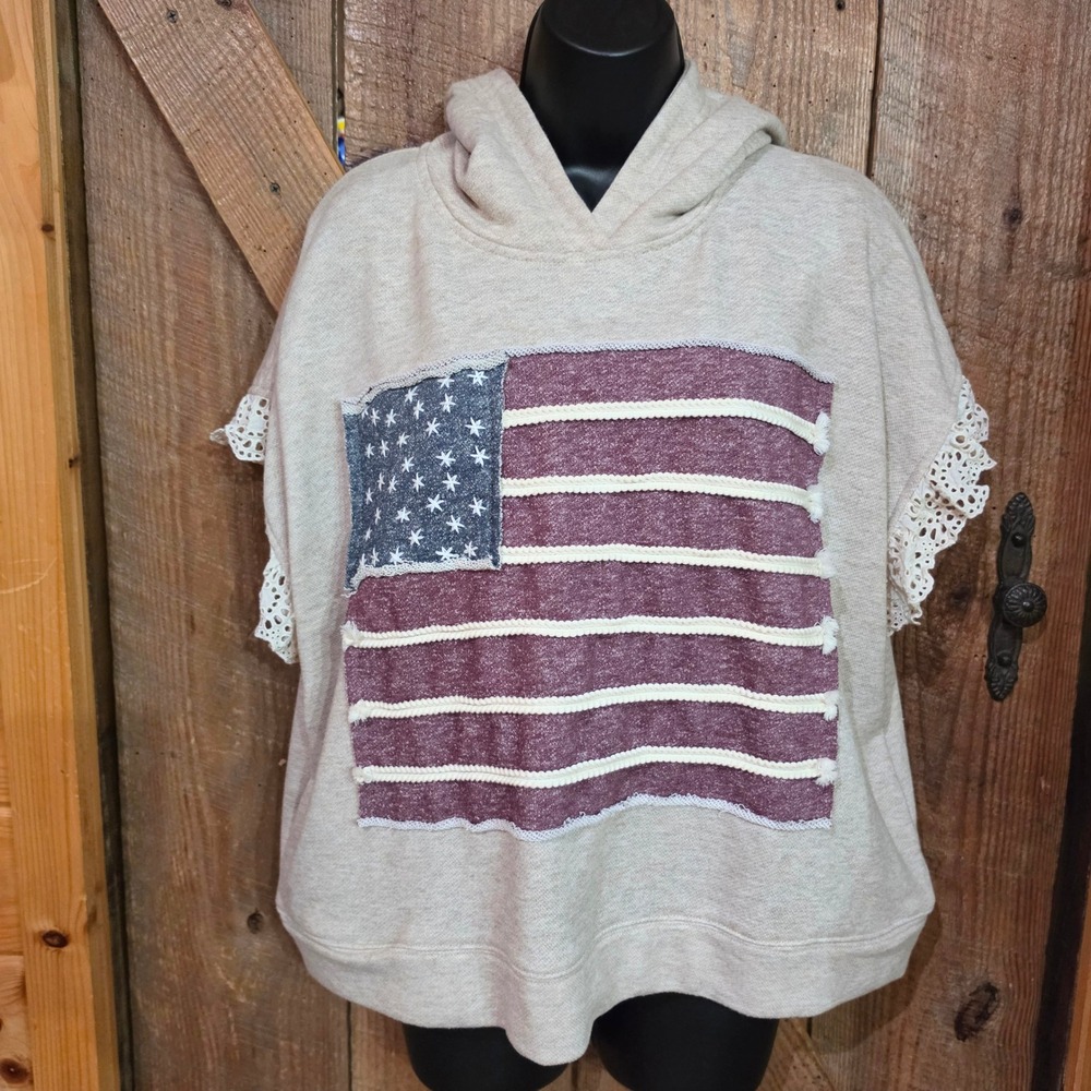 Oli & Hali Women's Medium Top USA Flag Hoodie Sweatshirt Boho Lace Crop EUC